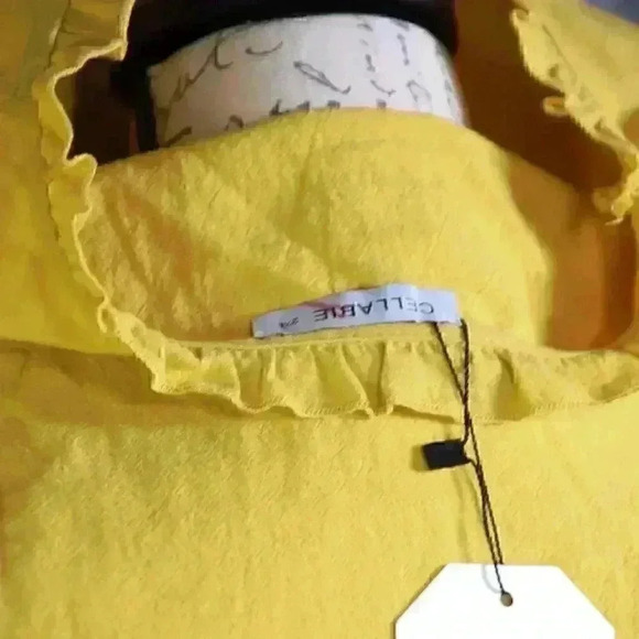 NWT Cellabie gold color embroidered front 3/4 sleeve 2XL pullover shirt - Picture 9 of 11